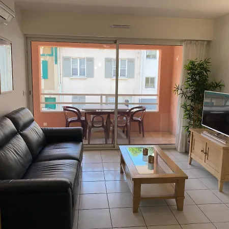 Апартаменти 3 Pieces Centre D'este *